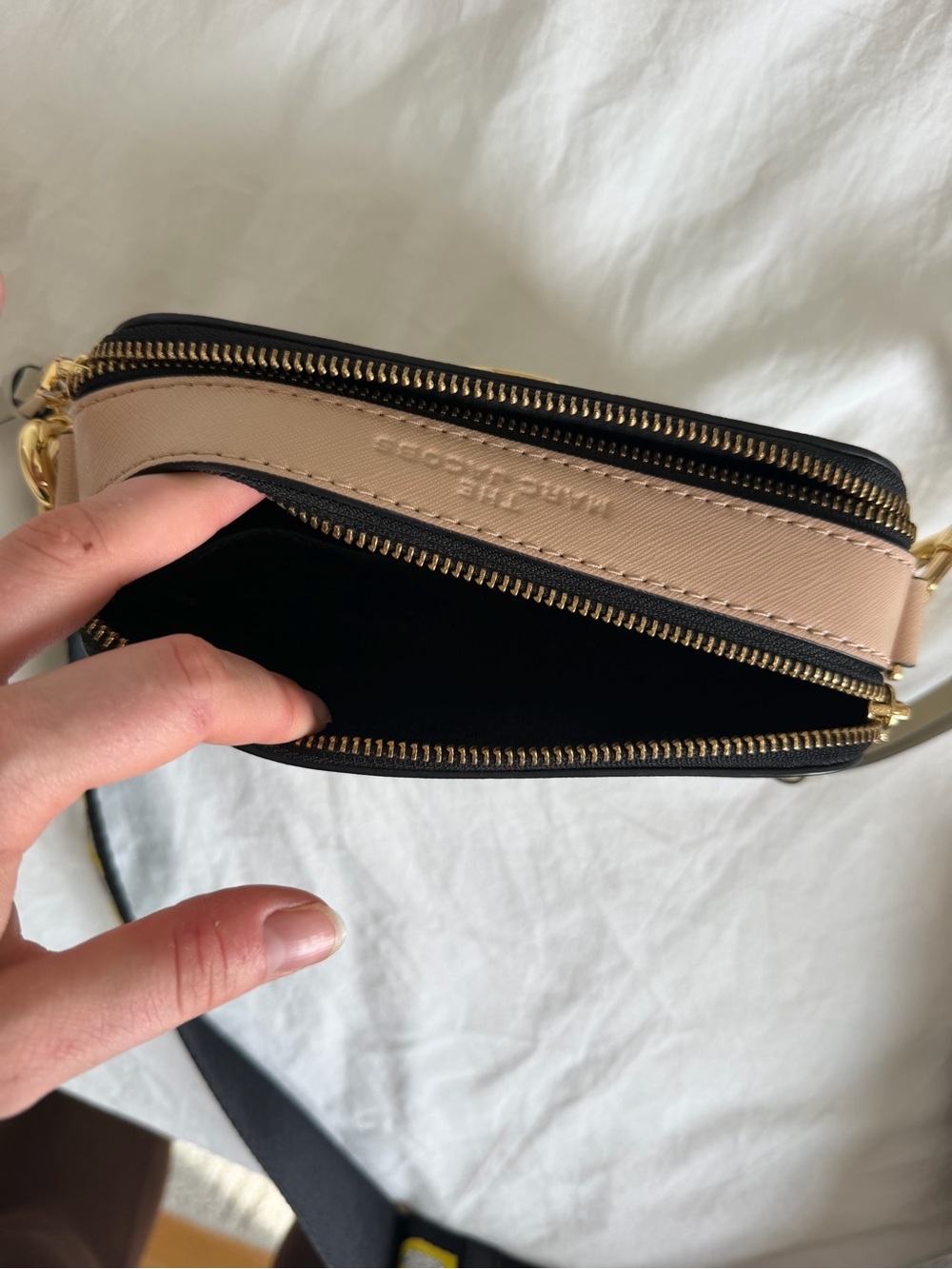 Marc Jacobs Cream Snapshot Camera Bag with Black Logo Strap - Picture 5 of 5